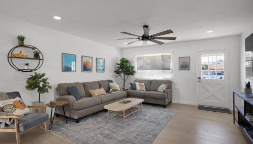 Modern Home with Pool Near ASU & Scottsdale - Foto 4