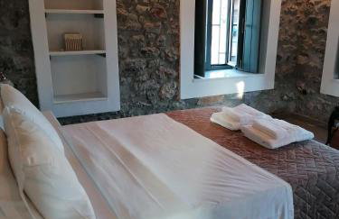 Lakonian home - Photo 4