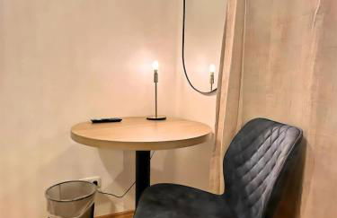 Urban & Chic: 2Bdr, Parkplatz - Photo 14