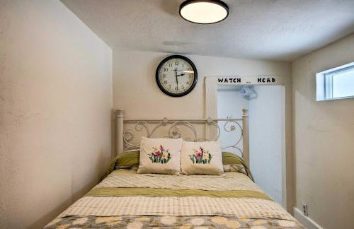 Kik-N-Bak Cottage with Beautiful Mountain View - Foto 18