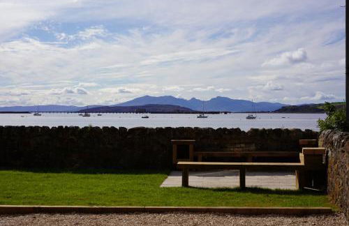 Beach house no2 with amazing sea views and private garden onto beach. - Foto 21