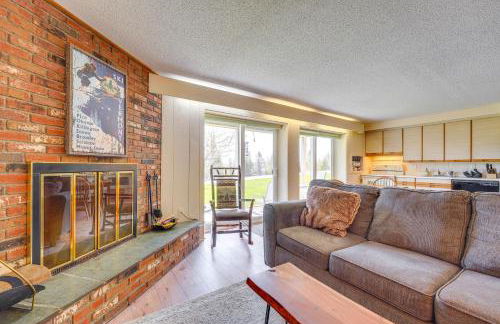 Ski-InandSki-Out Bromley Mtn Condo Wood Fireplace! - Photo 4