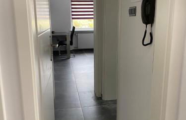 Modernes 1-Zimmer Apartment mit Küche und Bad - Photo 7