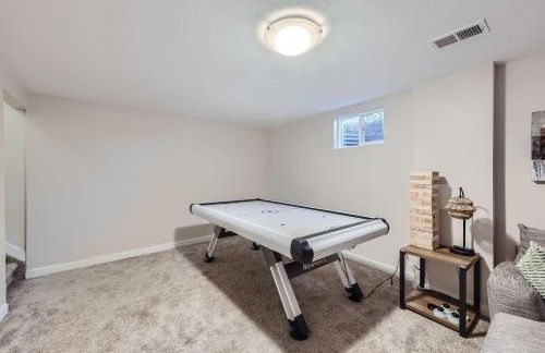 4BD - Hot Tub, BBQ, Games - 10 Mins to Olde Town - Foto 11