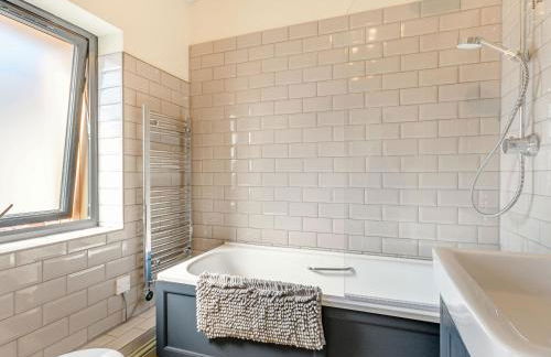 The Paddock - Photo 17