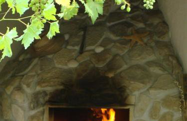 Old Stone House with private Swimming Pool - Photo 32