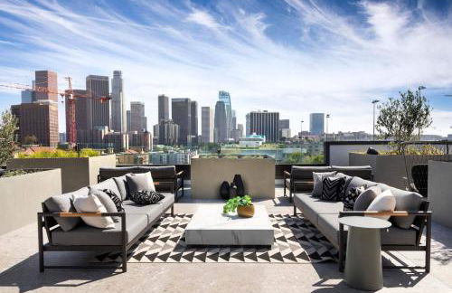 Chic Studio, Walk to Downtown With Skyline Views - Foto 26