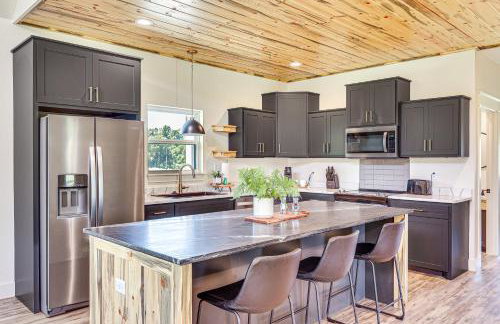 Riverfront Murfreesboro Cabin with Fire Pit - Foto 8