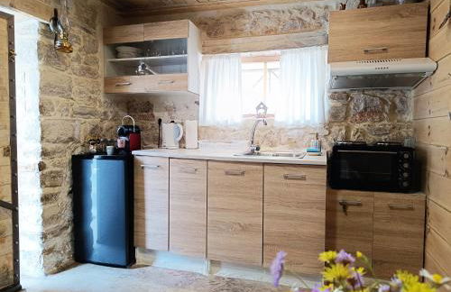 Agios Ioannis Stone Cottage with Private Heated Pool & Hydro-massage - Foto 10