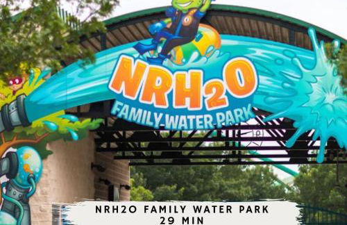 Spacious 4BR 3BA with Yard Mins to LakeLewisville - Foto 47