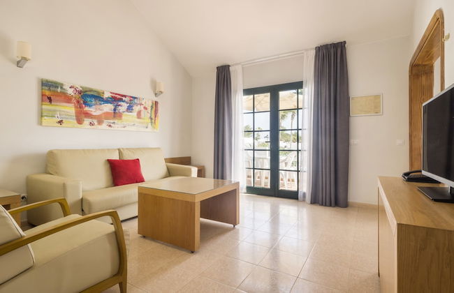 Aparthotel ILUNION Costa Sal Lanzarote - Photo 43