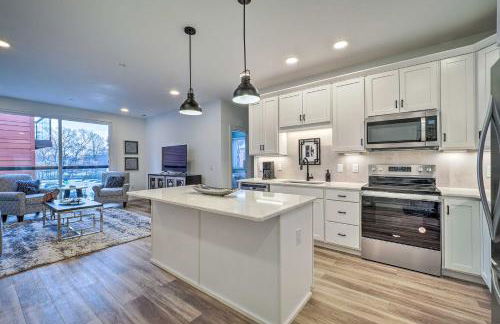 Downtown Traverse City Condo 32 Mi to Ski Slopes! - Foto 8