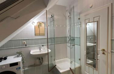 Parkplätze, Einzelbetten, 2 Balkone, fast Wi-Fi 100 Mbit, Homeoffice, Aufzug, lichtdurchflutet, Panoramablick - Foto 38