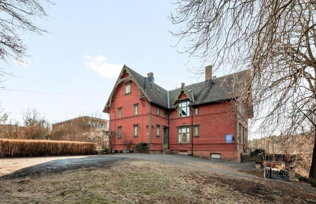 Villa Internationals - Foto 24