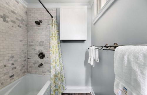 Lakeside Oasis - Room for 12 - Foto 20