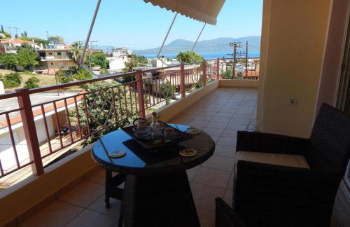 Angela s Apartment With Beautiful Balcony View - Photo 87