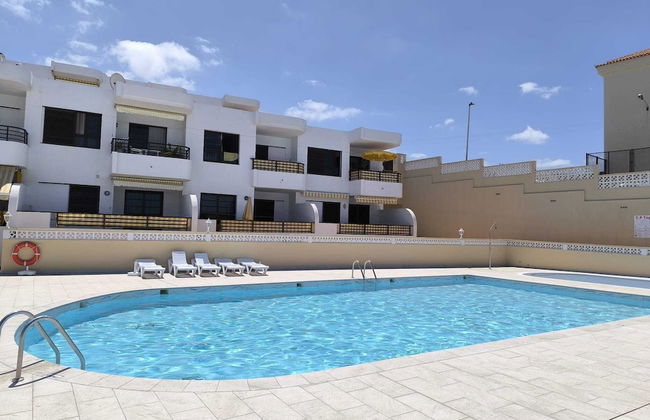 Apartment Edith - Ocean View Just Above the Beach - Photo 10