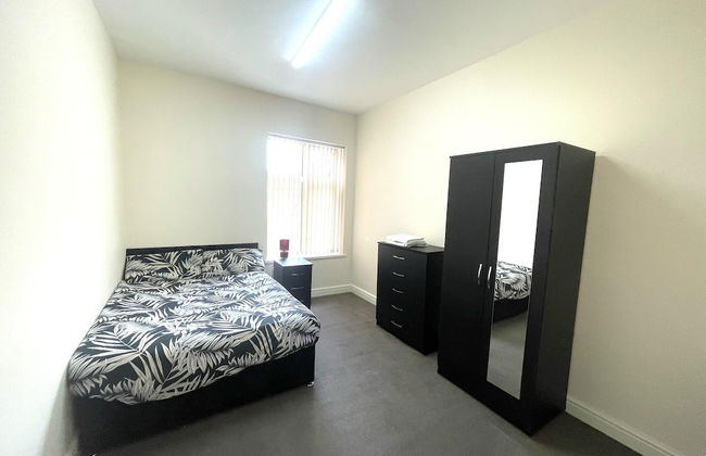 Stylish 1-bed Apt - Sleeps 4 - Parking - Wifi - Foto 6