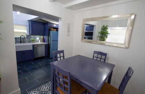 Dreamy Farmhouse in Studio City - Foto 32