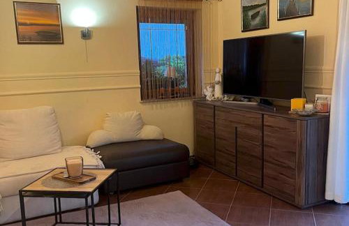 Large holiday home with garden, close to the lake - Foto 3