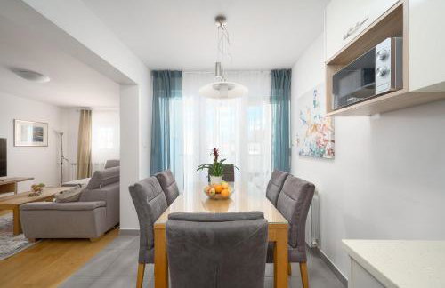 Comfortable Apartment - Photo 15
