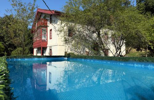 Lutzin Etxea, Caserío Vasco con piscina, jardín y parking, a 15 min de Bilbao - Foto 3