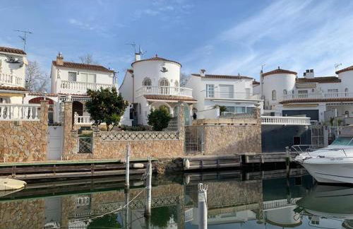 Casa Serenity au canal avec piscine et amarre - Foto 9