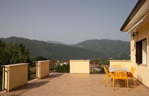 TERRAZZA PANORMICA PICINISCO, 3 CAMERE, 2 BAGNI CASA VACANZE COLLEPOSTA uno - Foto 19