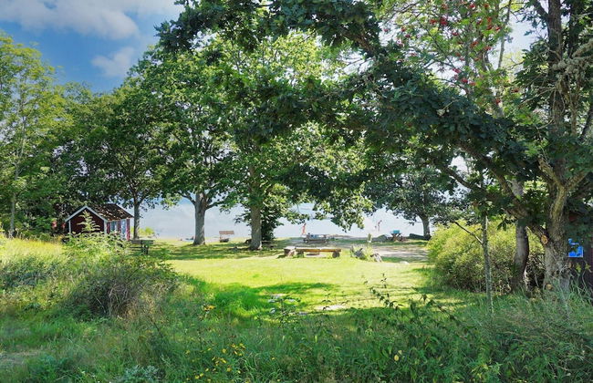 Idyllic Family Retreat Close to the Sea - Photo 21