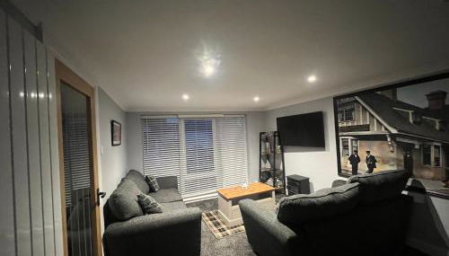 The Mail Barn - Photo 1