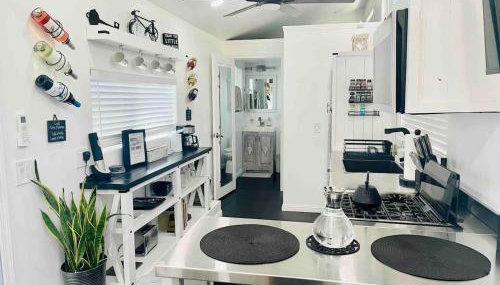 Boutique Tiny in Templeton Modern Wine Country - Foto 2