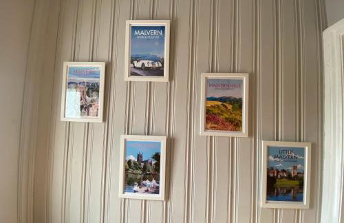 Riverside Cottage with balcony and fishing jetty - Foto 41