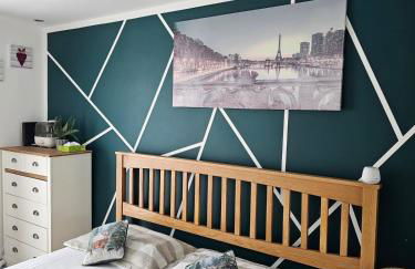 Allan & Ella House - Photo 22