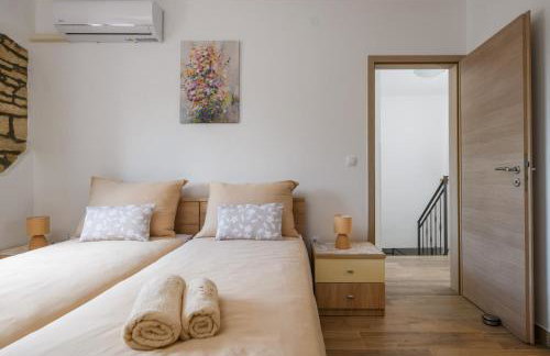 House Angela with private pool, private parking, wi-fi and fully fenced garden - WiiBuk - Foto 49