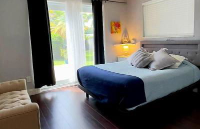 Heated Pool Private Duplex House, BBQ, Parking, WiFi - Foto 11