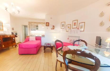 Amorevole villa con terrazza e doccia esterna - Foto 2
