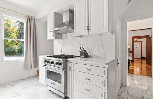 The Historic Bonners Family Home- 4 Bedroom - Panoramic River Views, Casino Nearby - Foto 21