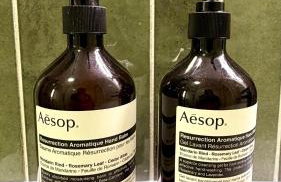 Newly refurbished 2 BR Apartment in South London - Photo 42