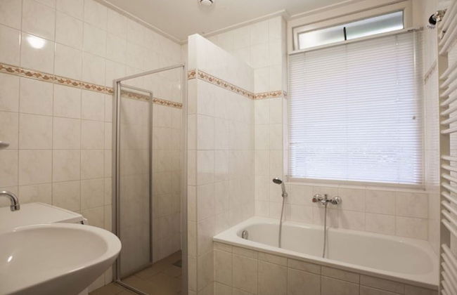 Holiday Home in Gelderland Near Nature Trails - Photo 6