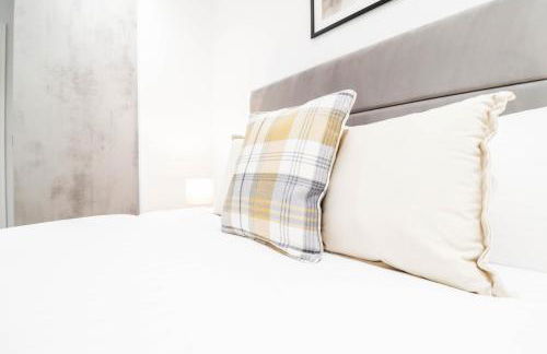 The Dashwood Suite - 2BR Modern Apt with Stylish Design Decor, Free Secure Underground Parking & 50" Smart TV - Foto 78