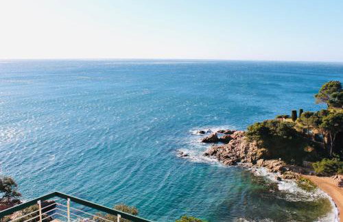 Maravilloso ático en primera línea del mar - Foto 26