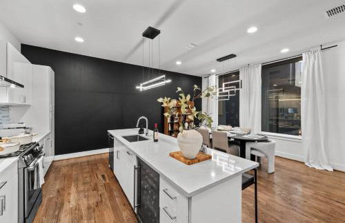 New Luxury Dallas Skyline View with Rooftop - Garage - MiniGolf - Firepit - WORLD CUP - Foto 16