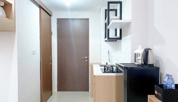 Restful And Well Designed Studio Transpark Juanda Bekasi Timur Apartment - Foto 5, Cocina privada