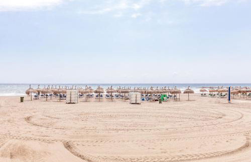 2060-Newly furnished 2 bedrooms apt with golf - Photo 20