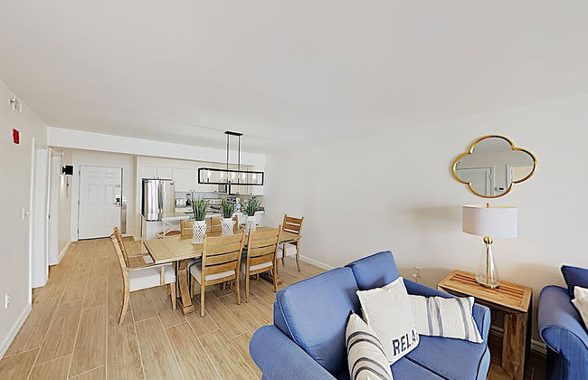 Pelican Beach by Southern Vacation Rentals - Photo 40