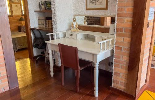 Casa com Vista, Lareira e Churrasqueira na Serra - Foto 11