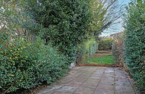 Northfield Home - Photo 18