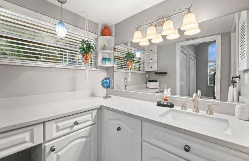 Sleeps 28, Events, Salt Pool/Spa, Outdoor Kitchen - Foto 51