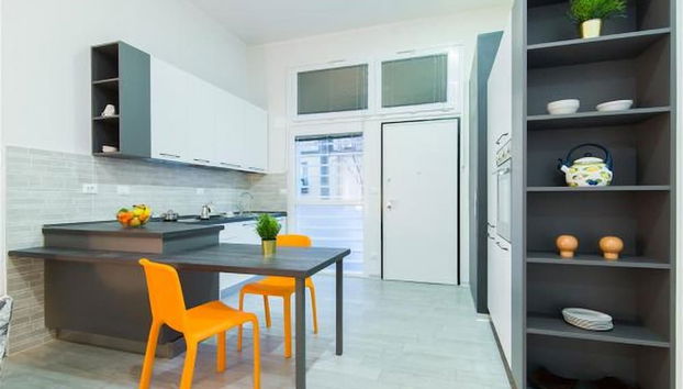 GuestHost - Bright Apartment near Central StationFreccia Rossa Bologna Apartment - Foto 2, Imagen principal