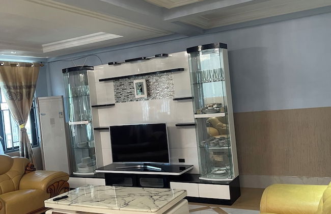 CRL Apartment 2 - Photo 9